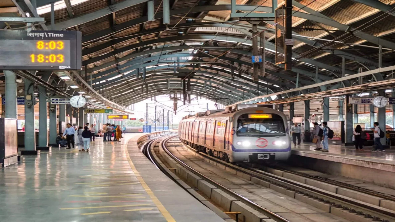 मेट्रो के इन 29 स्टेशनों पर यात्री रहें सावधान, चोरों की दो गैंग है सक्रिय