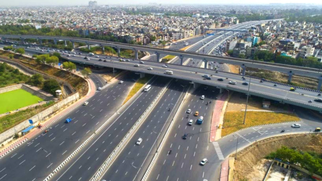 अब दिल्ली से देहरादून और ऋषिकेश की यात्रा होगी आसान, मेरठ एक्सप्रेसवे के 5वे चरण का काम होगा शुरू