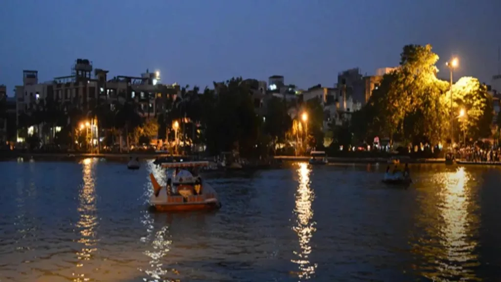 अब दिल्ली में लीजिए पहाड़ों के नजारे, सिर्फ 40 रूपिये में घूमिए झील और पार्क में 2 20240523 1215474343226873141271945