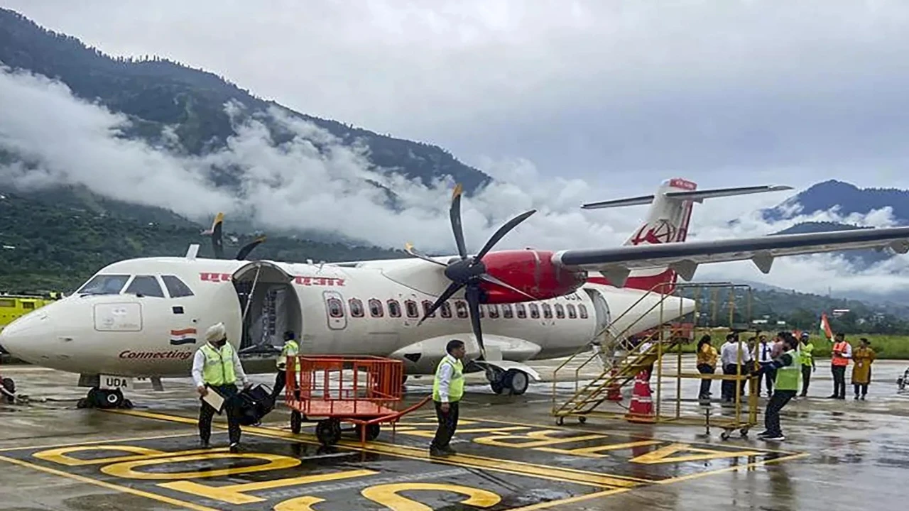दिल्ली से भुंतर के लिए चालू हुई एलायंस एयर की उड़ान, जानें क्या होंगी सुविधाएं